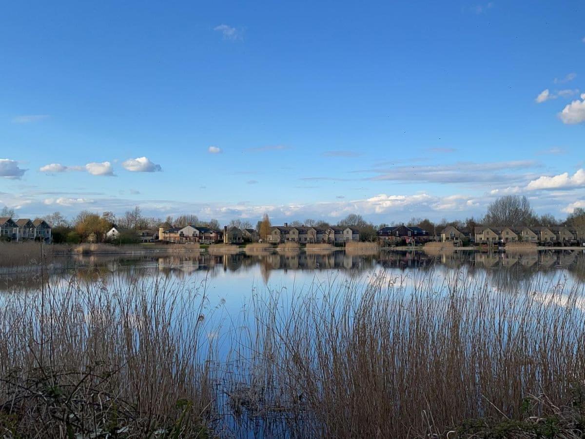 Cotswolds Lakehouse, With Hot Tub & Spa Access, Lower Mill Estate Somerford Keynes 외부 사진